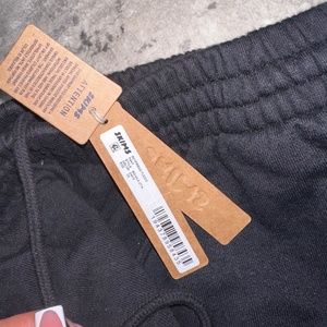 COPY - SKIMS boyfriend fleece pant